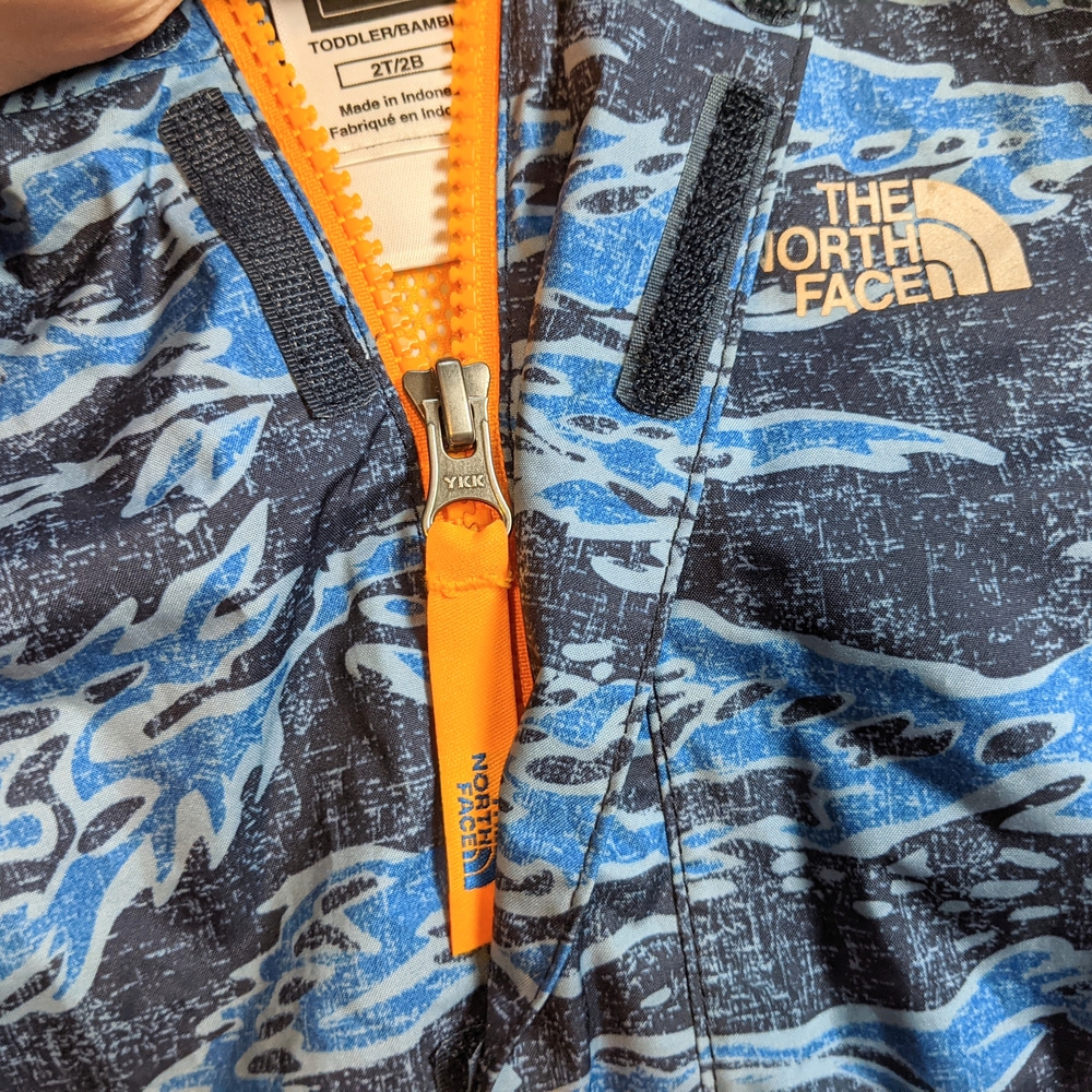 The North Face Boys Blue and Black Hyvent Rain Jacket Size 2T - Picture 3 of 10